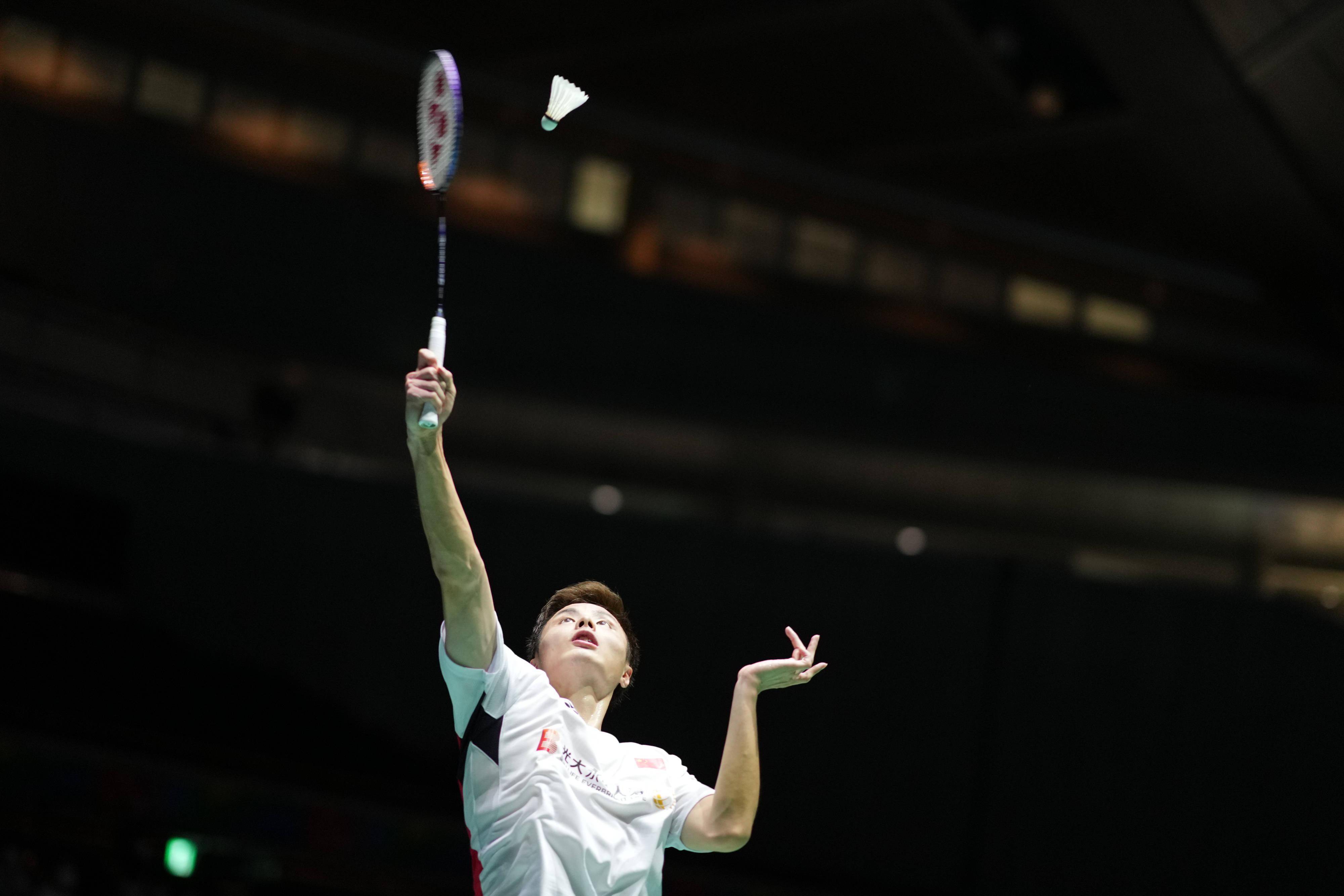 足球比赛现 足球比赛现